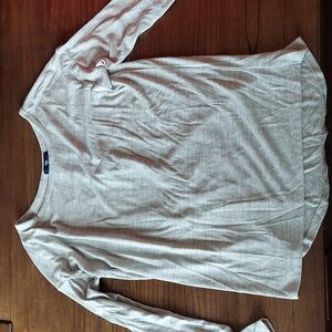 Super Soft Gap Long Sleeve Shirt Women’s Size Small. Cream color